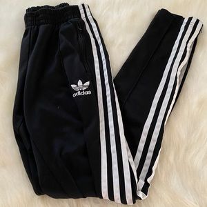 USED CONDITION Black  Adidas joggers